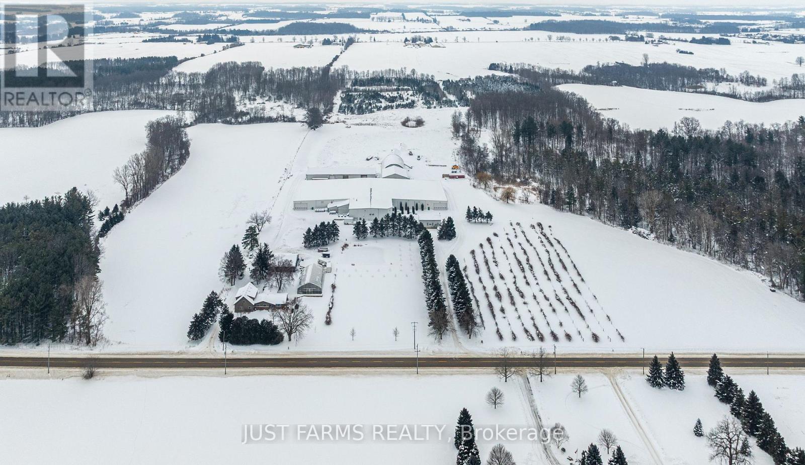 2899 Cromarty Drive, Thames Centre (Putnam), Ontario  N0L 2B0 - Photo 2 - X12642998