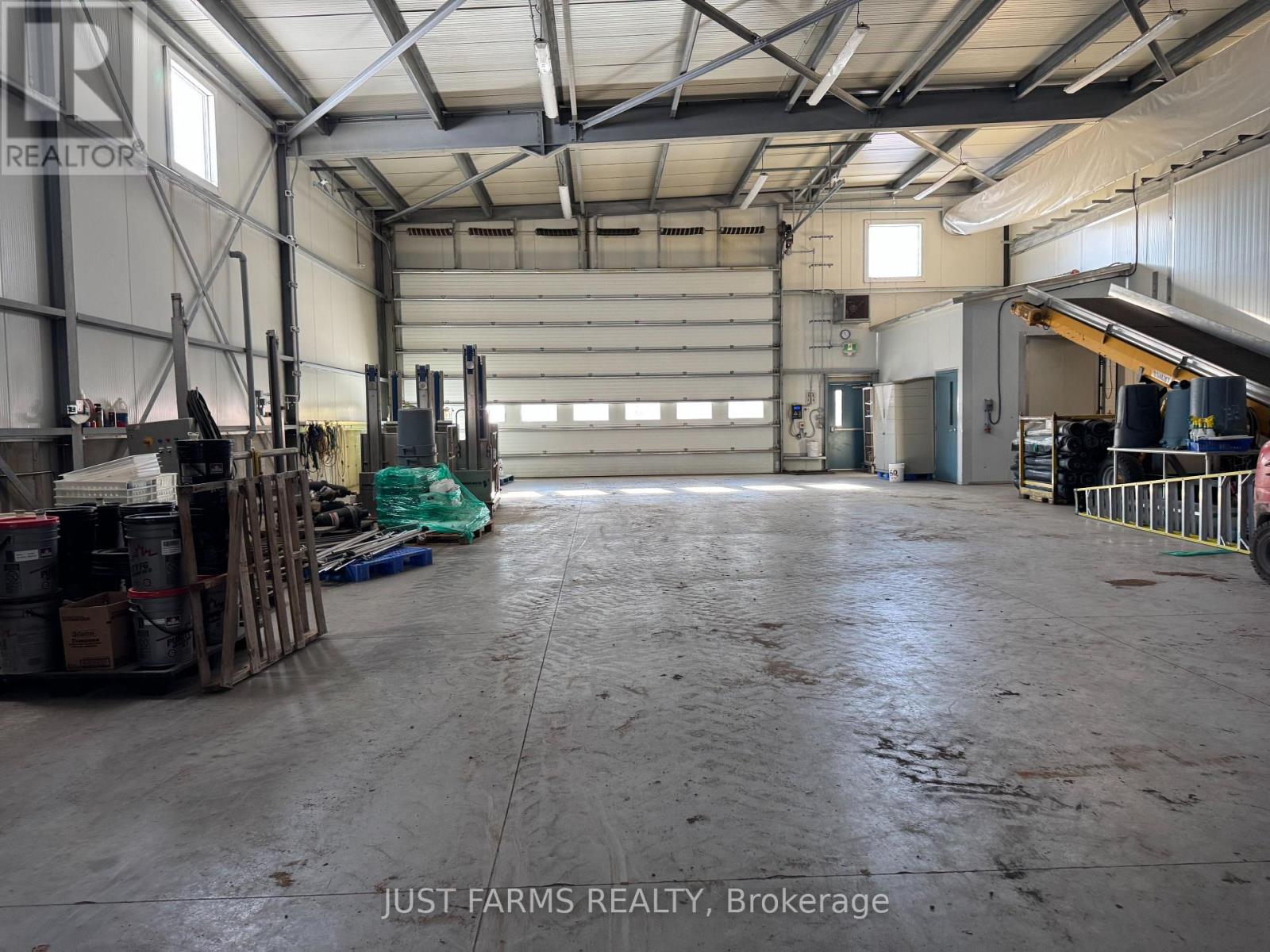 2899 Cromarty Drive, Thames Centre (Putnam), Ontario  N0L 2B0 - Photo 23 - X12642998