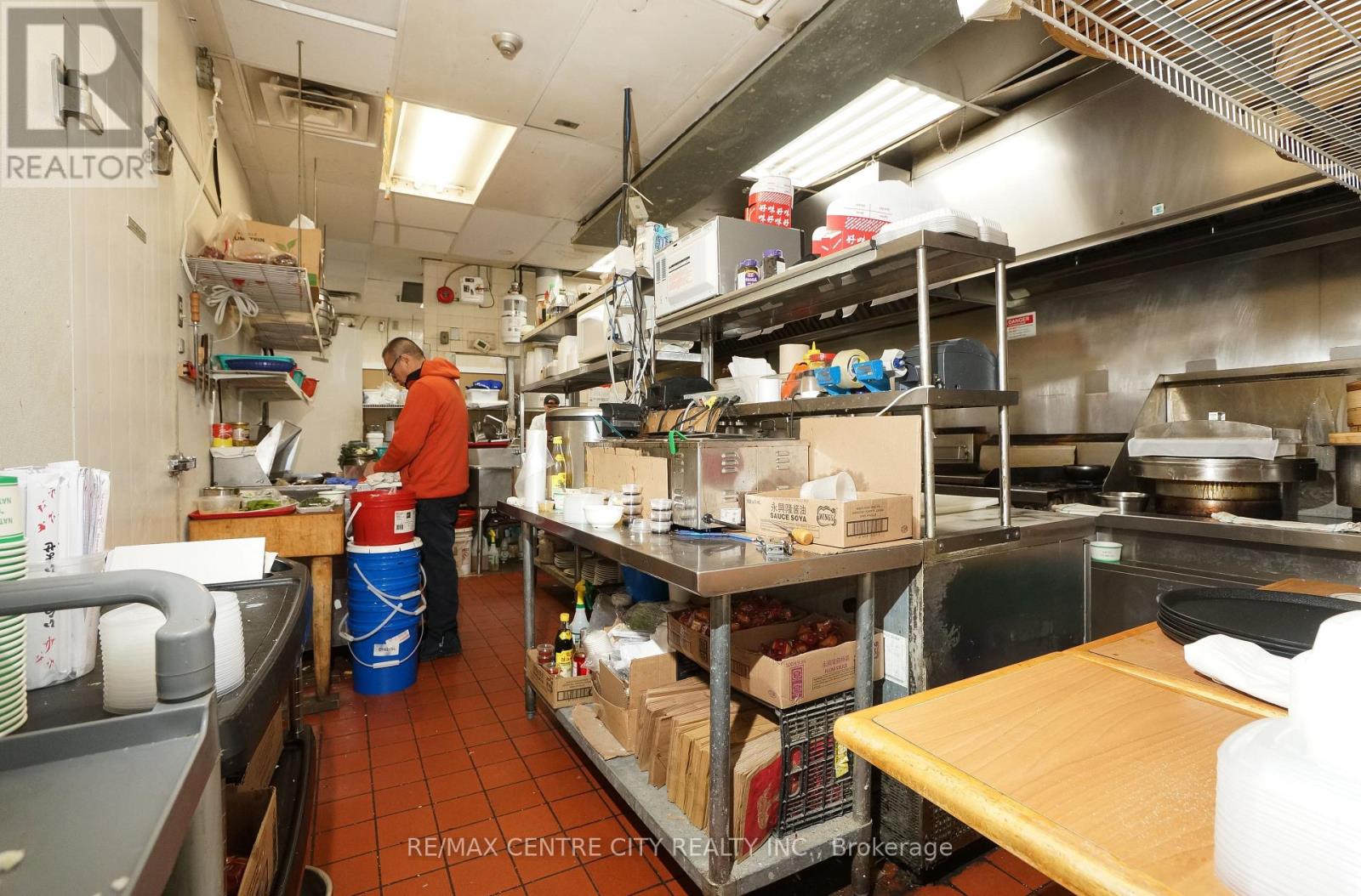 16 - 1080 Adelaide Street N, London East, Ontario N5Y 2N1 - Photo 7 - X12643068