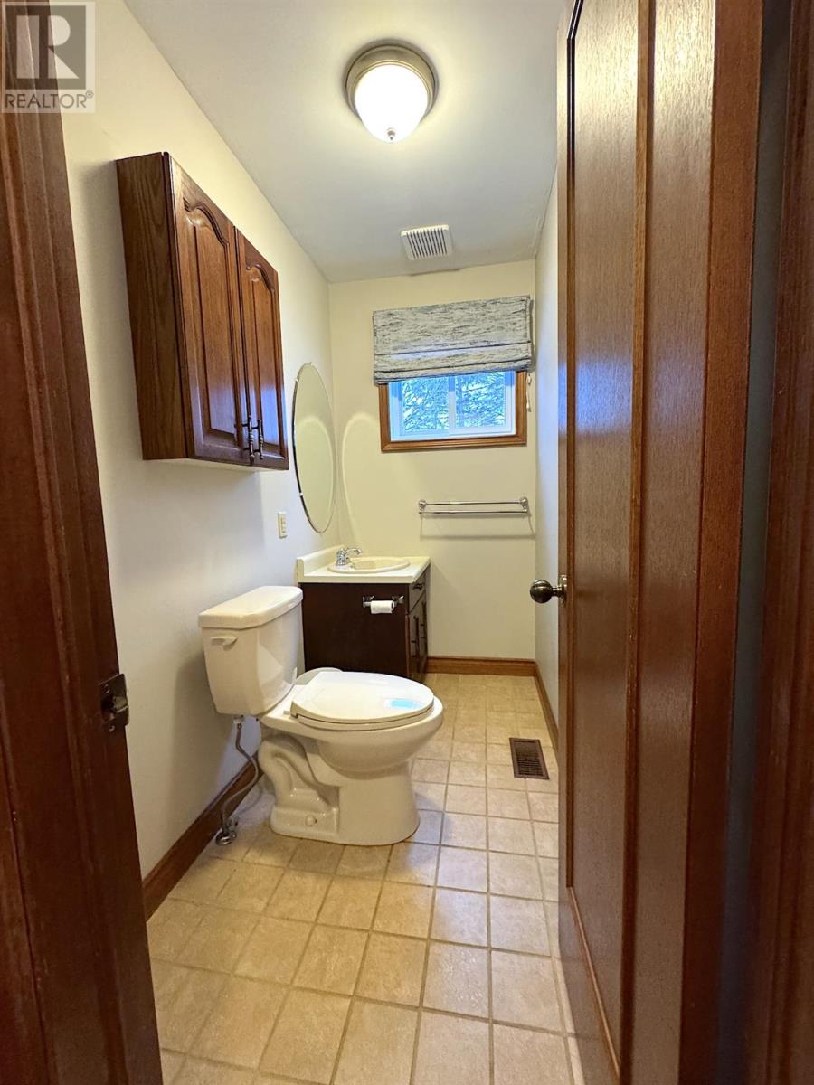 187 Parkland Cres, Sault Ste. Marie, Ontario  P6A 6M4 - Photo 10 - SM253505