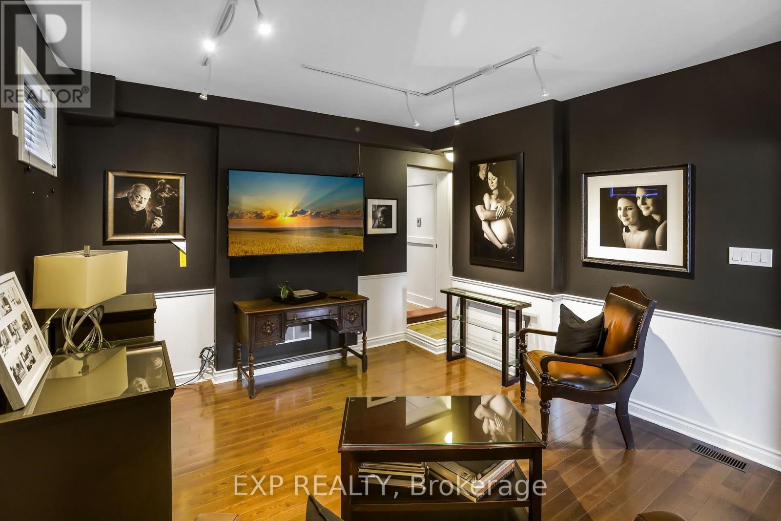 231 #8 Highway, Hamilton, Ontario  L8G 1E2 - Photo 27 - X12642866