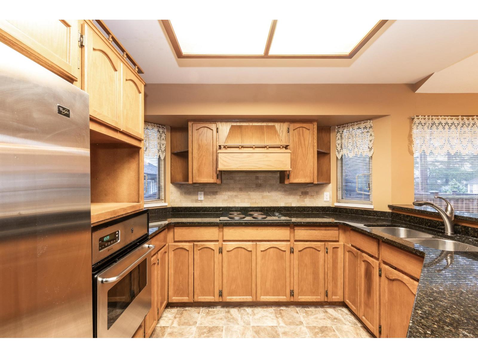 8728 213 Street, Langley, British Columbia  V1M 2A1 - Photo 15 - R3074533