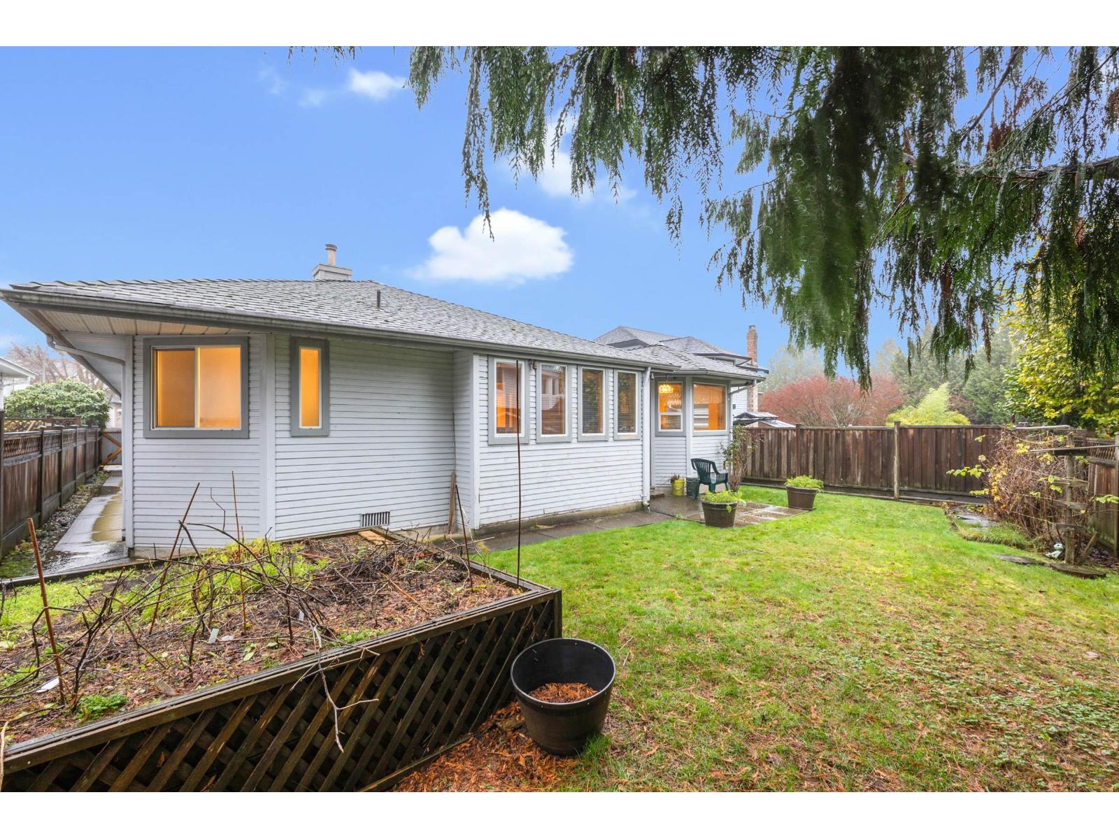 8728 213 Street, Langley, British Columbia  V1M 2A1 - Photo 28 - R3074533