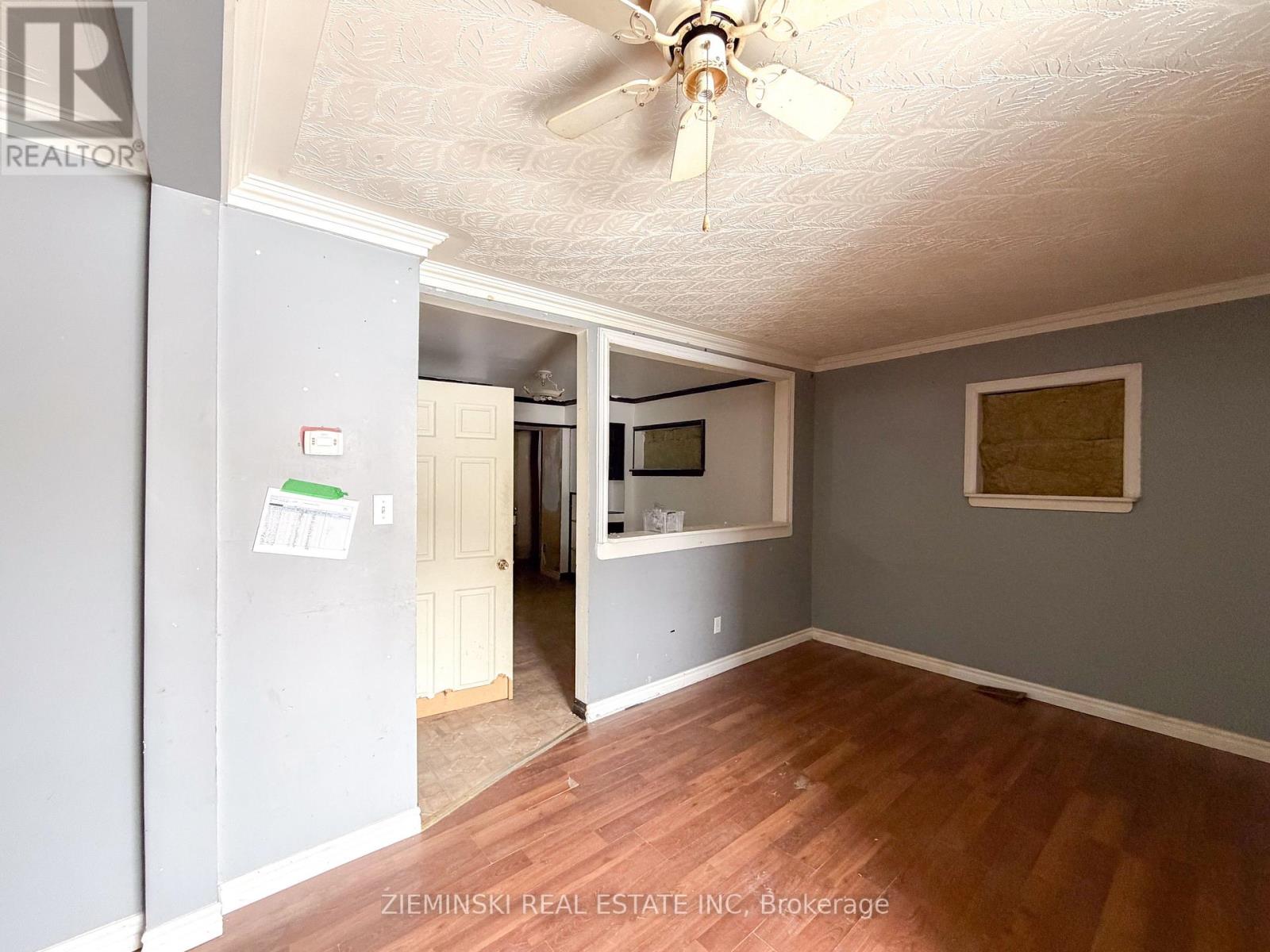 157 Pine Street N, Timmins, Ontario  P4N 6K9 - Photo 2 - T12641862