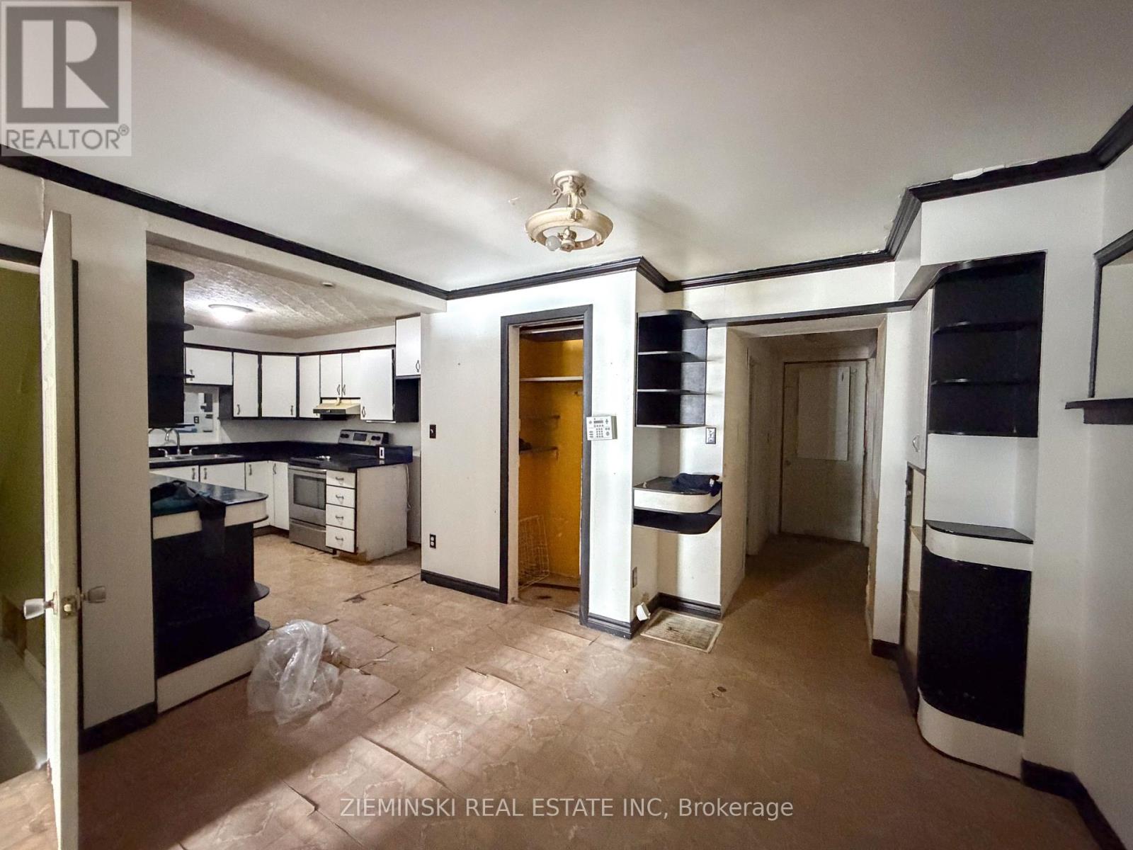 157 Pine Street N, Timmins, Ontario  P4N 6K9 - Photo 4 - T12641862