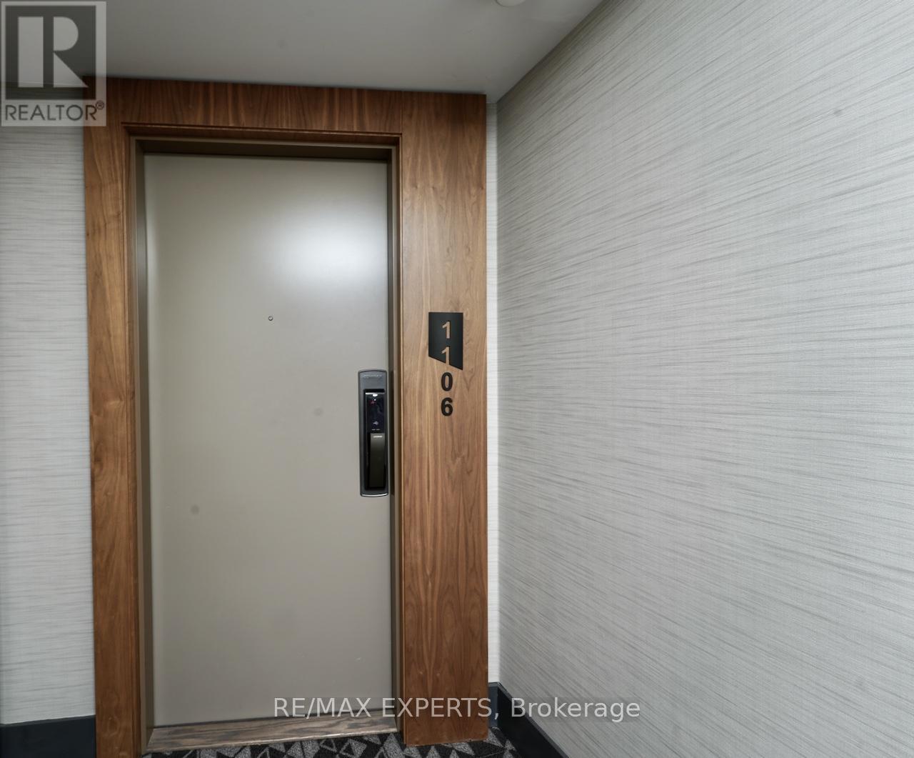 1106 - 10 York Street, Toronto, Ontario  M5J 2Z2 - Photo 12 - C12641528