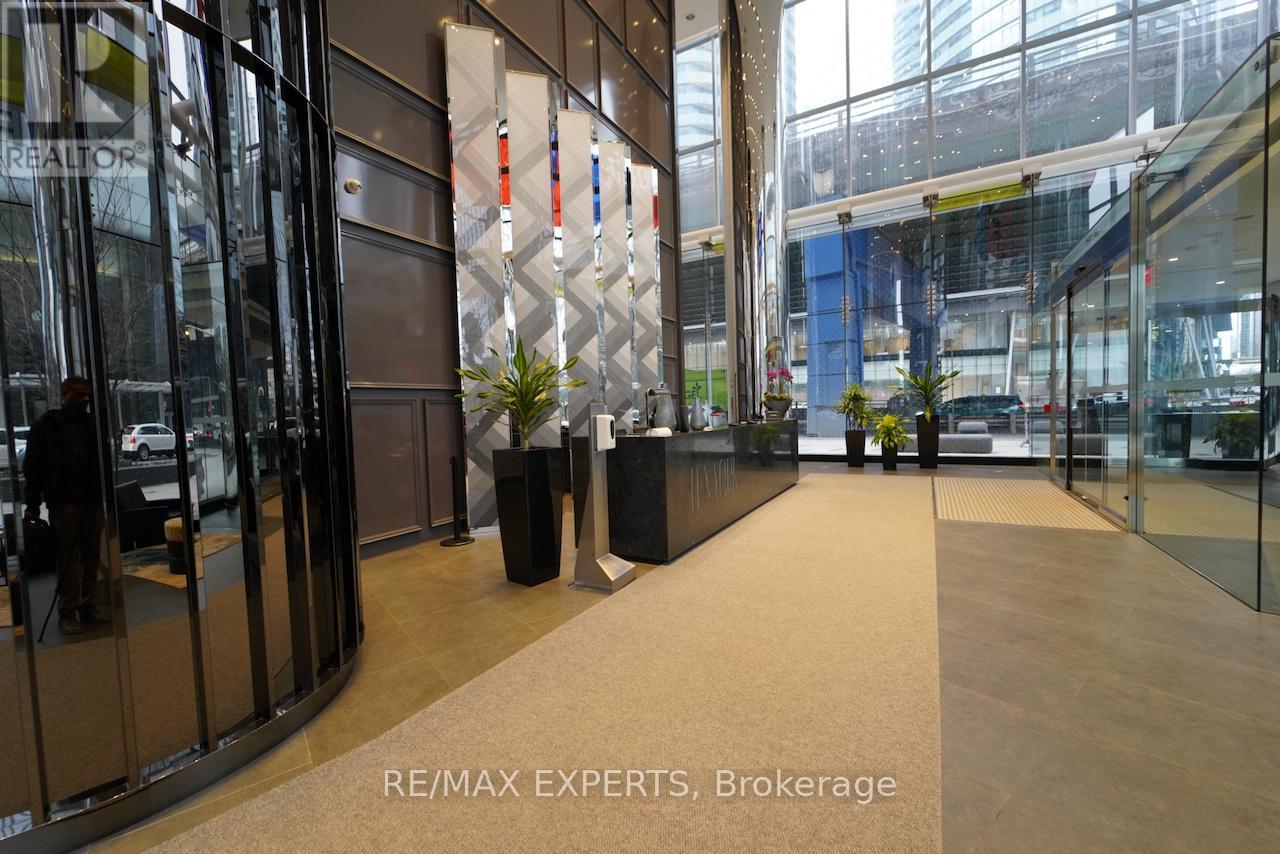 1106 - 10 York Street, Toronto, Ontario  M5J 2Z2 - Photo 29 - C12641528