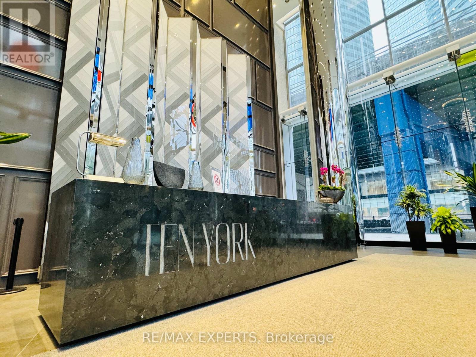 1106 - 10 York Street, Toronto, Ontario  M5J 2Z2 - Photo 34 - C12641528