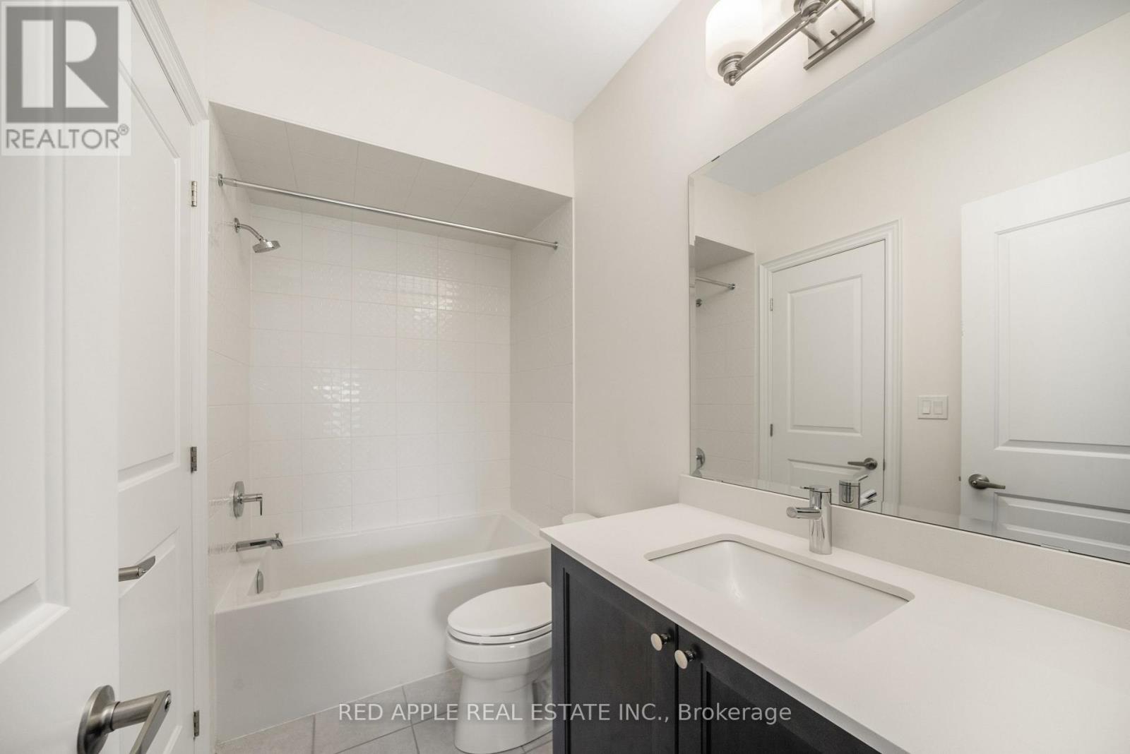 9392 Bayview Avenue, Richmond Hill, Ontario  L4C 4Z2 - Photo 23 - N12478883