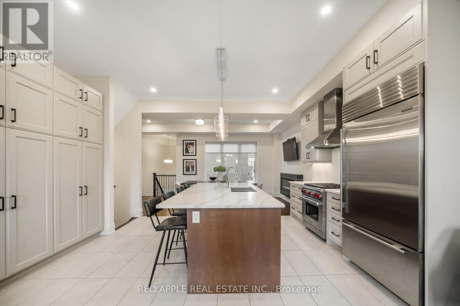 9392 Bayview Avenue, Richmond Hill, Ontario  L4C 4Z2 - Photo 13 - N12478883