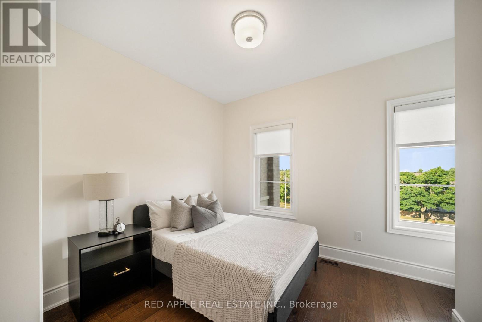 9392 Bayview Avenue, Richmond Hill, Ontario  L4C 4Z2 - Photo 21 - N12478883