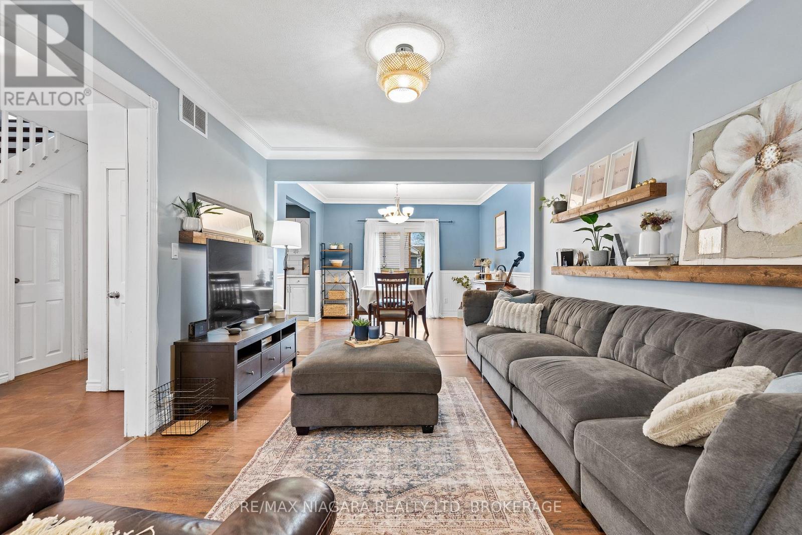 31 Kennedy Street, Welland, Ontario  L3B 3R7 - Photo 11 - X12643064