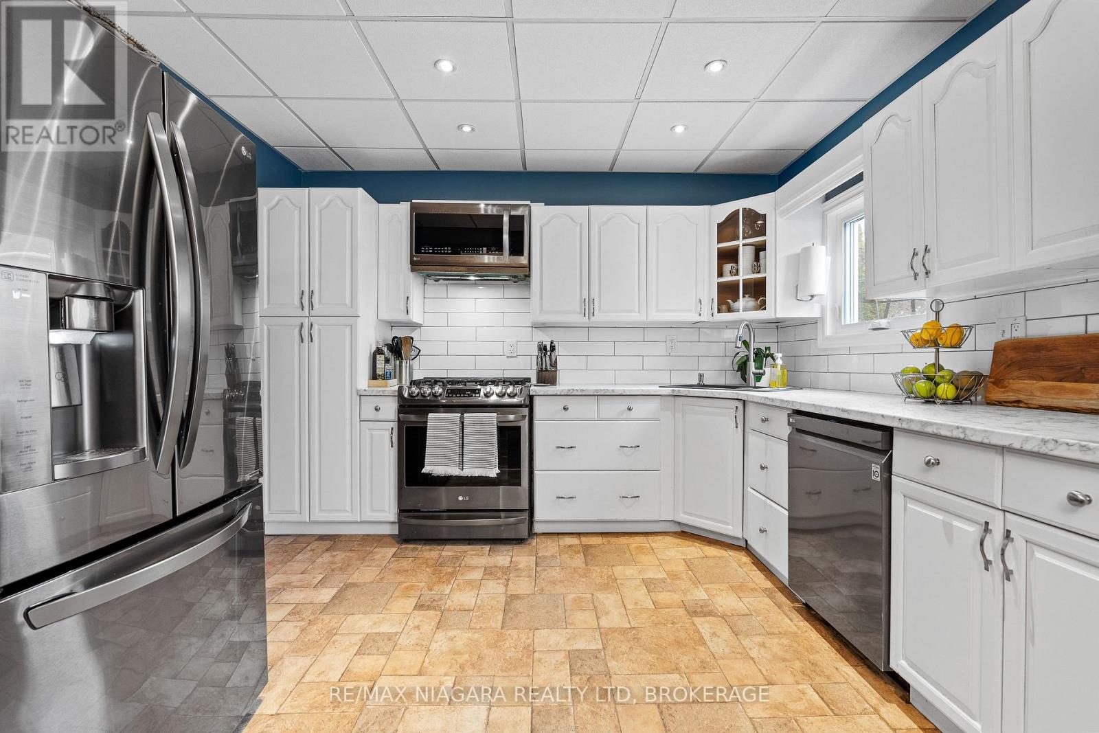 31 Kennedy Street, Welland, Ontario  L3B 3R7 - Photo 6 - X12643064