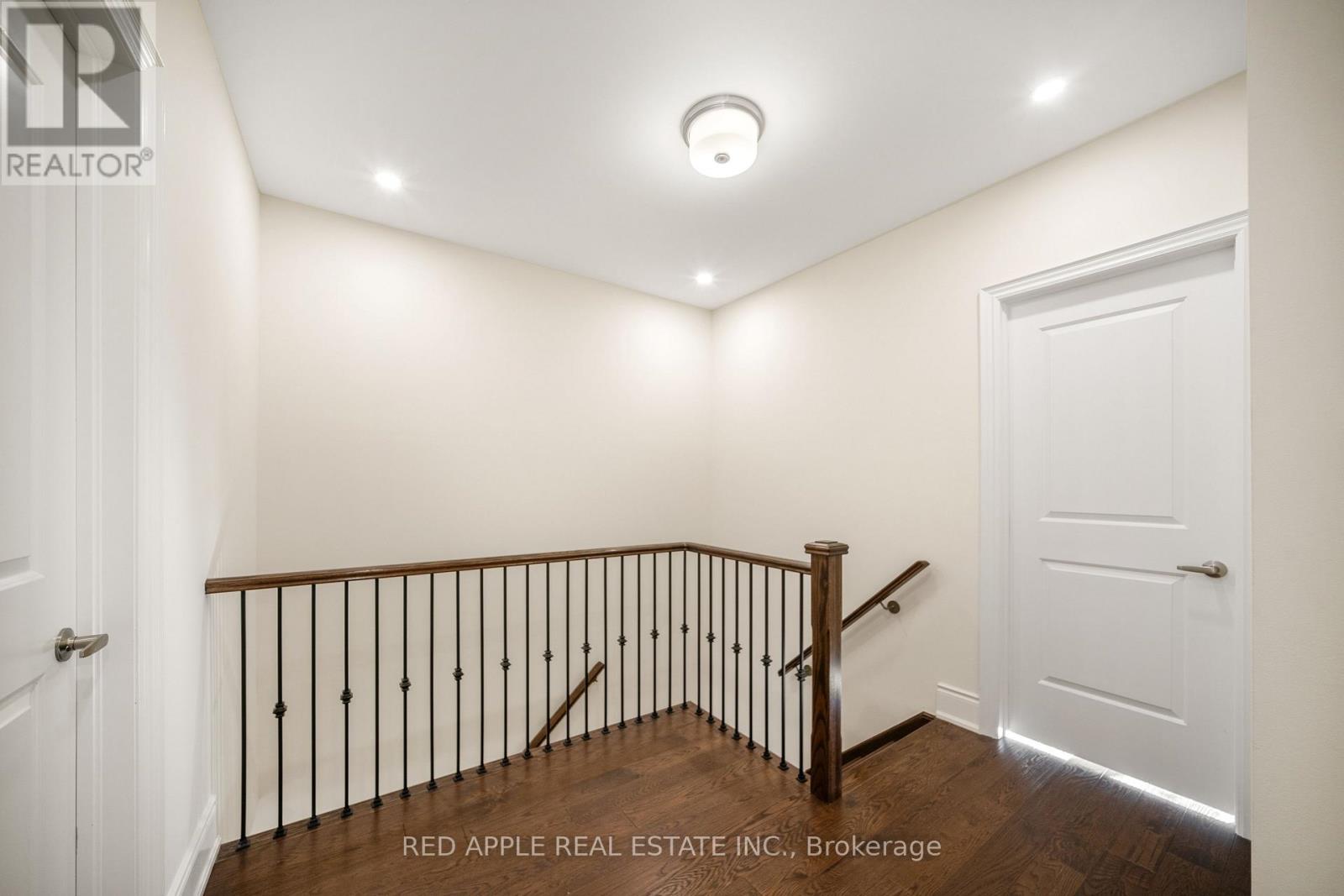 9392 Bayview Avenue, Richmond Hill, Ontario  L4C 4Z2 - Photo 17 - N12478883