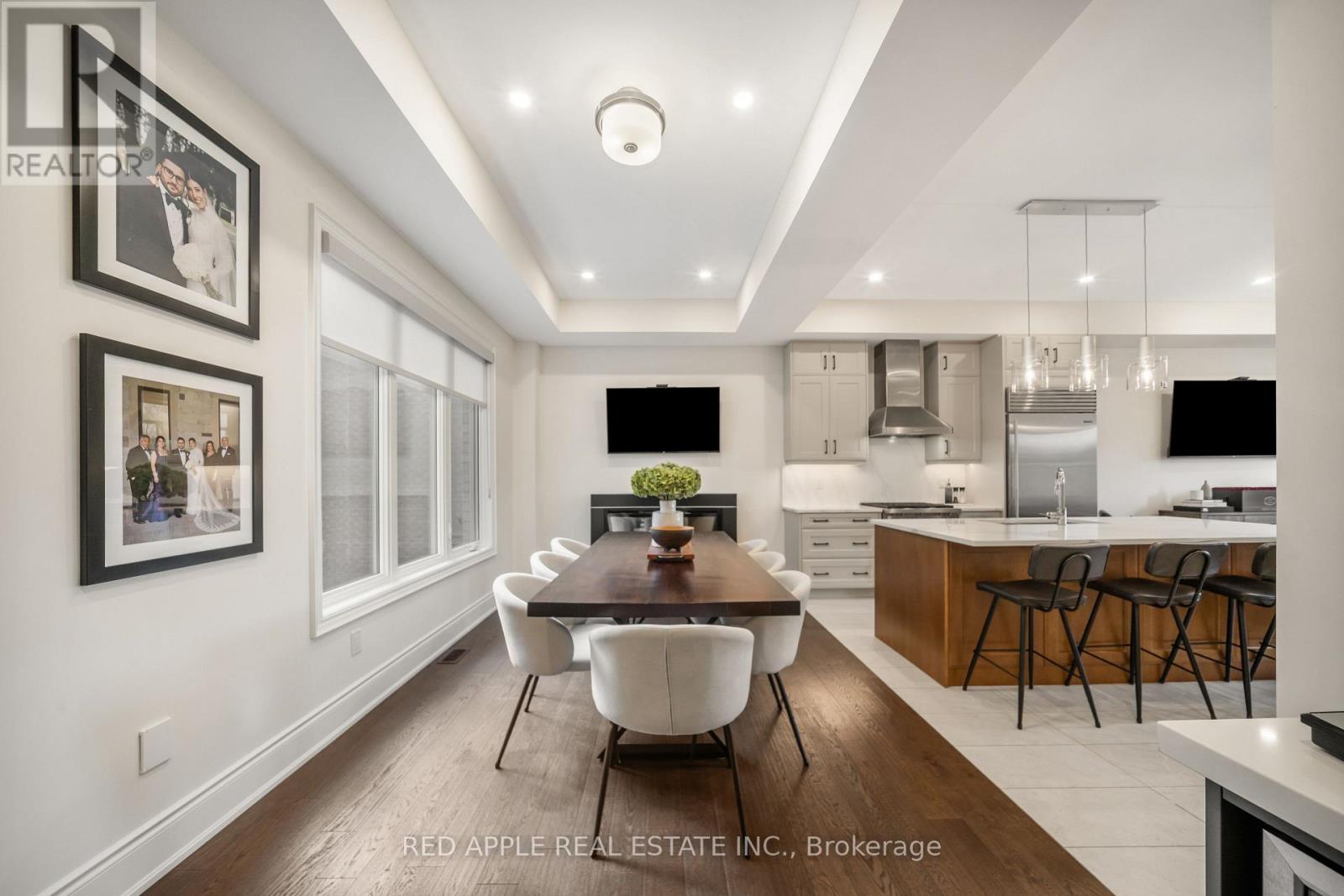 9392 Bayview Avenue, Richmond Hill, Ontario  L4C 4Z2 - Photo 9 - N12478883