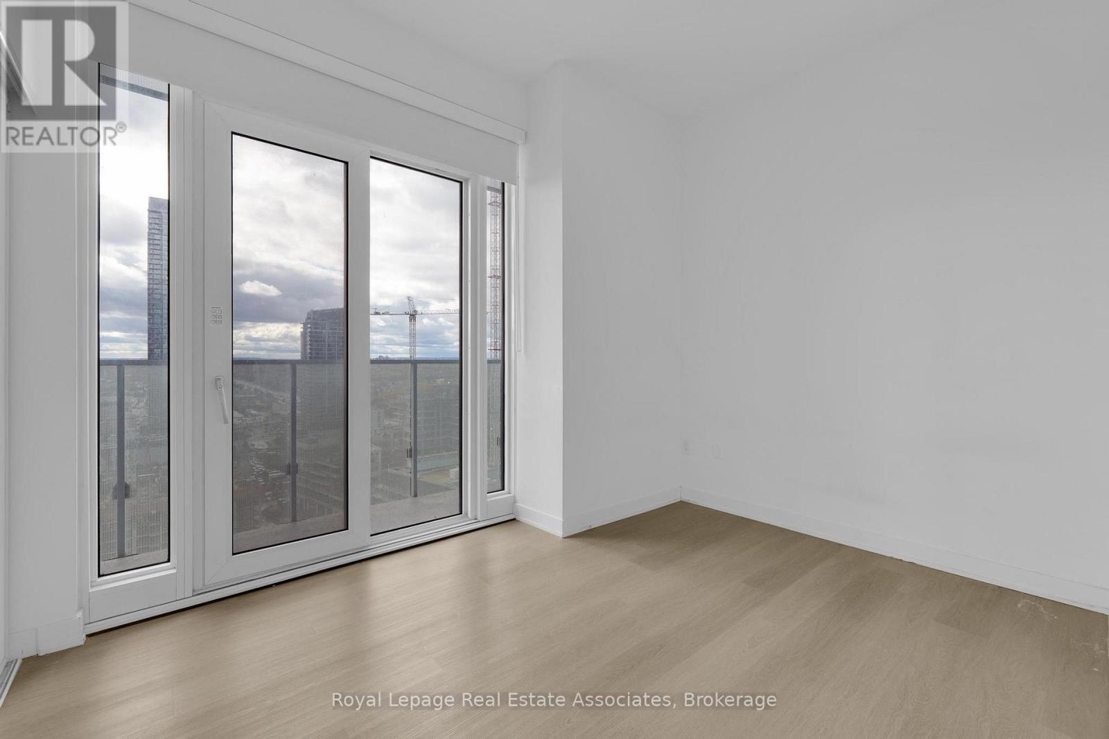 1909 - 3883 Quartz Road, Mississauga, Ontario  L5B 0M4 - Photo 13 - W12486108