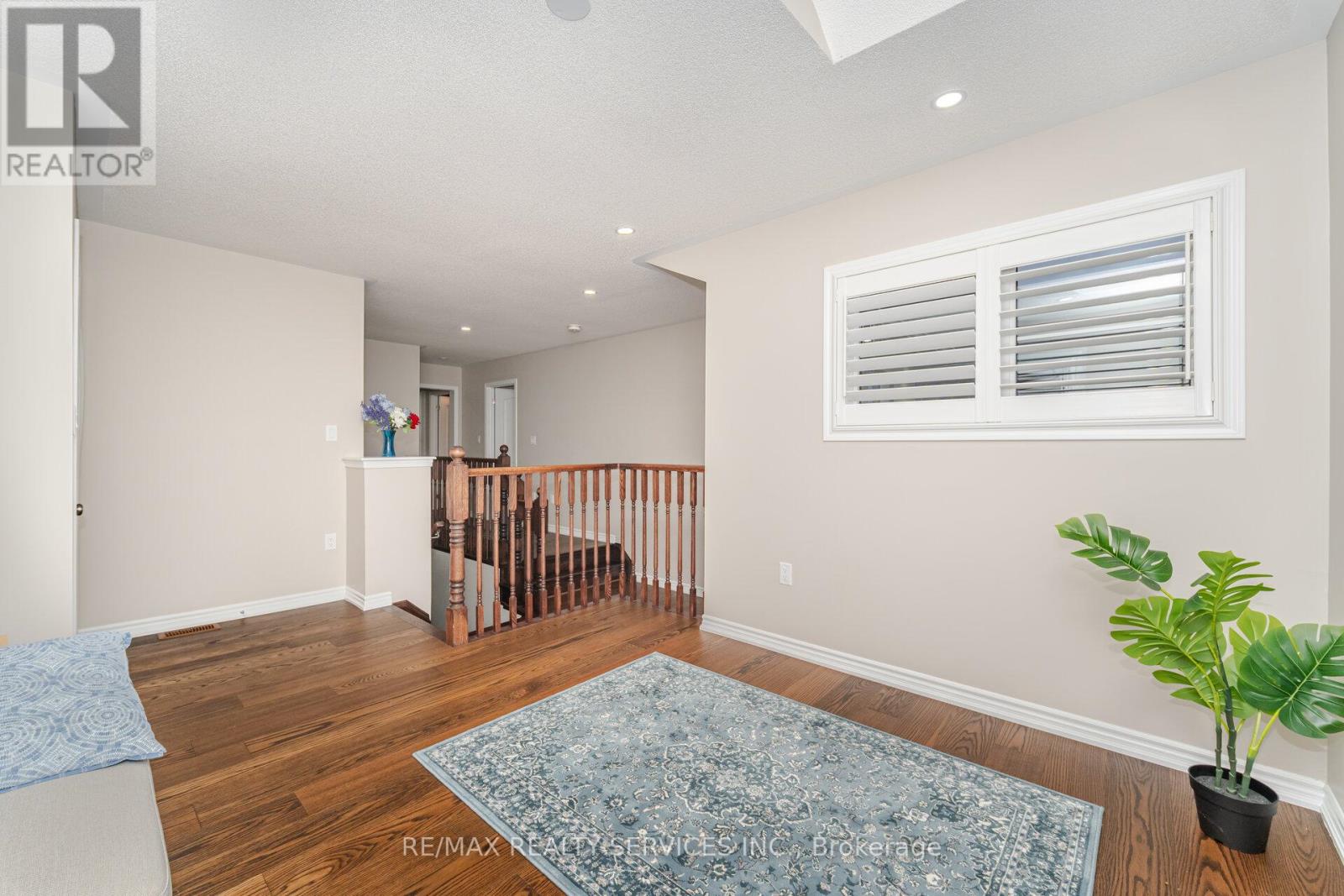 94 Newhouse Boulevard, Caledon, Ontario  L7C 4E4 - Photo 25 - W12524986