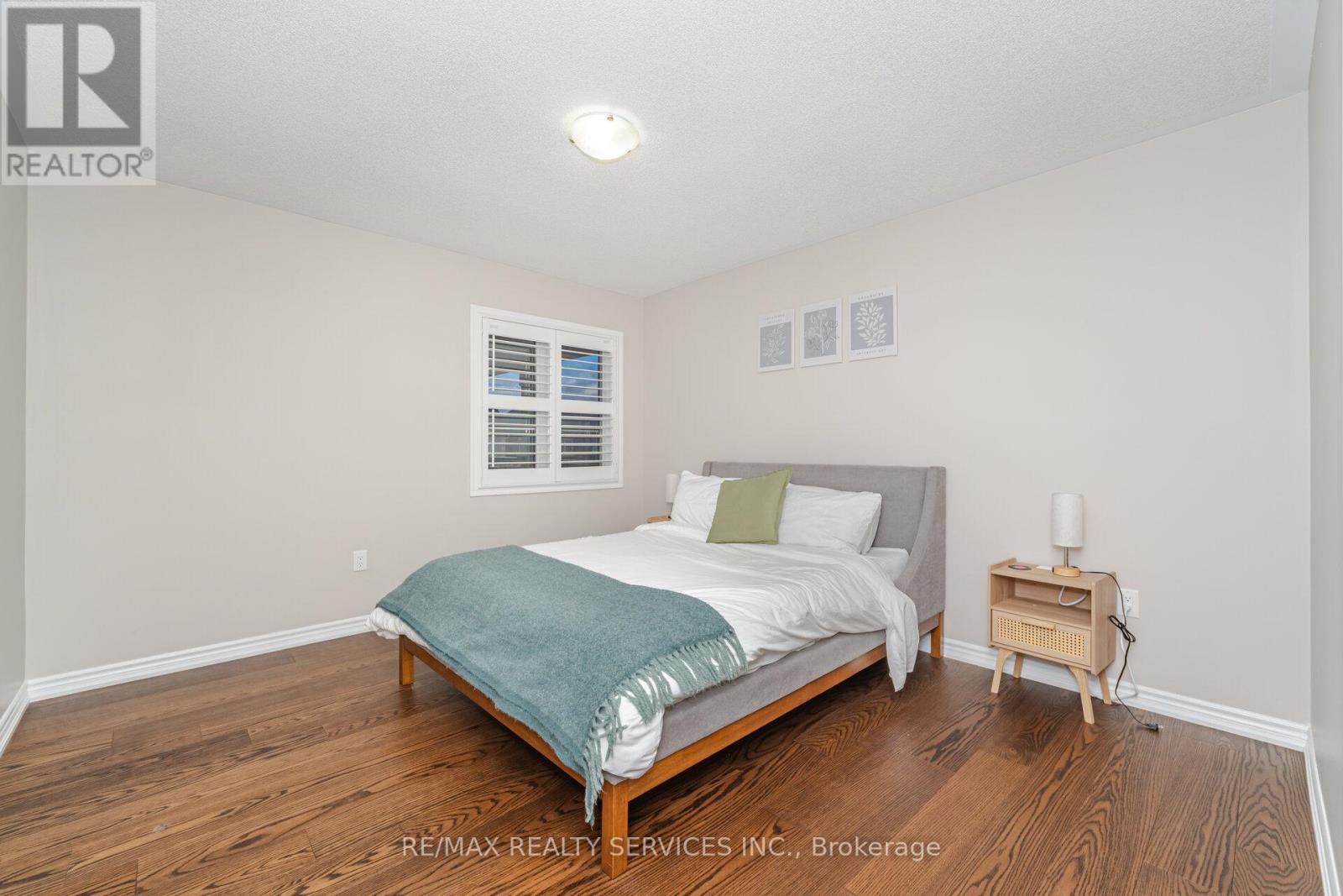 94 Newhouse Boulevard, Caledon, Ontario  L7C 4E4 - Photo 36 - W12524986