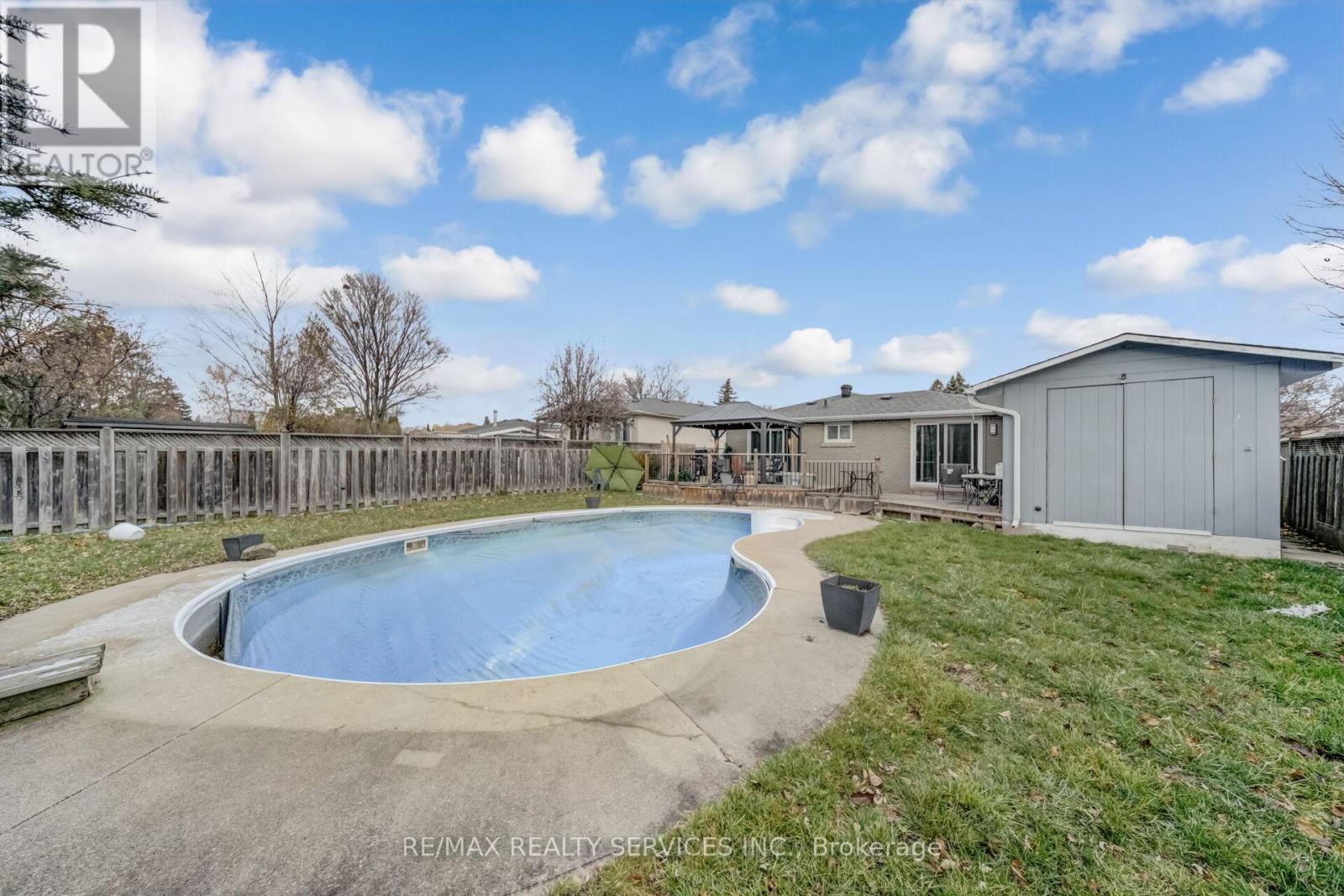 39 Flavian Crescent, Brampton, Ontario  L6T 3P2 - Photo 46 - W12589758