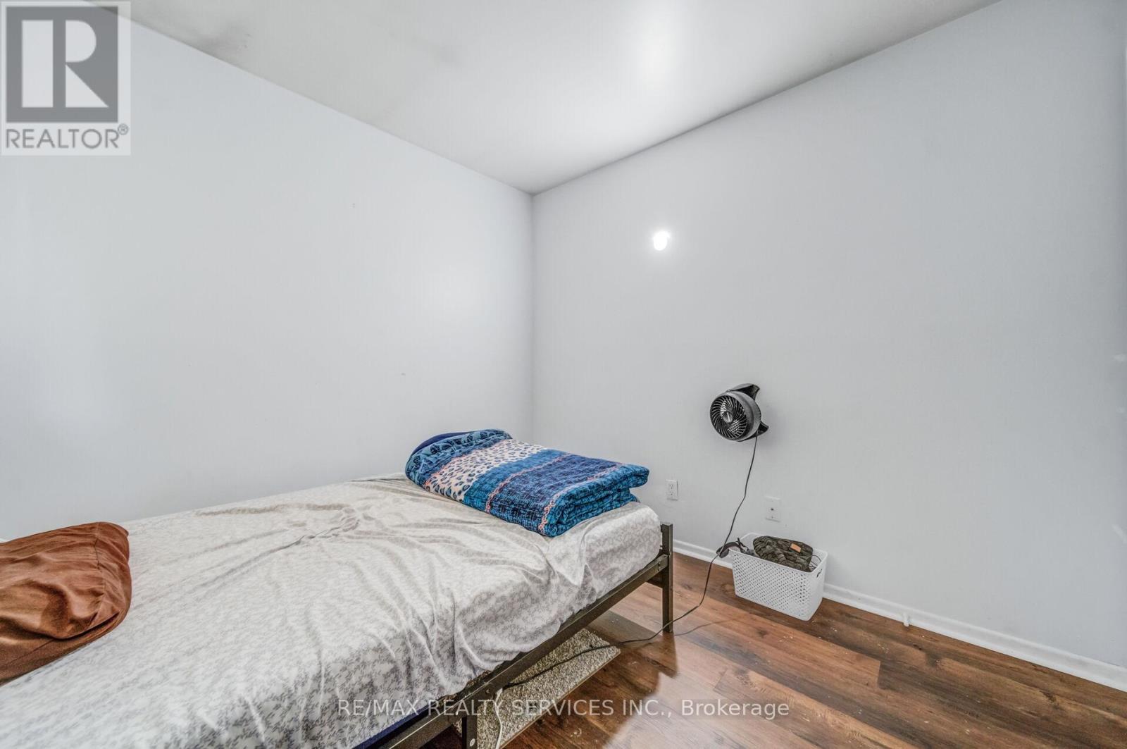 39 Flavian Crescent, Brampton, Ontario  L6T 3P2 - Photo 27 - W12589758