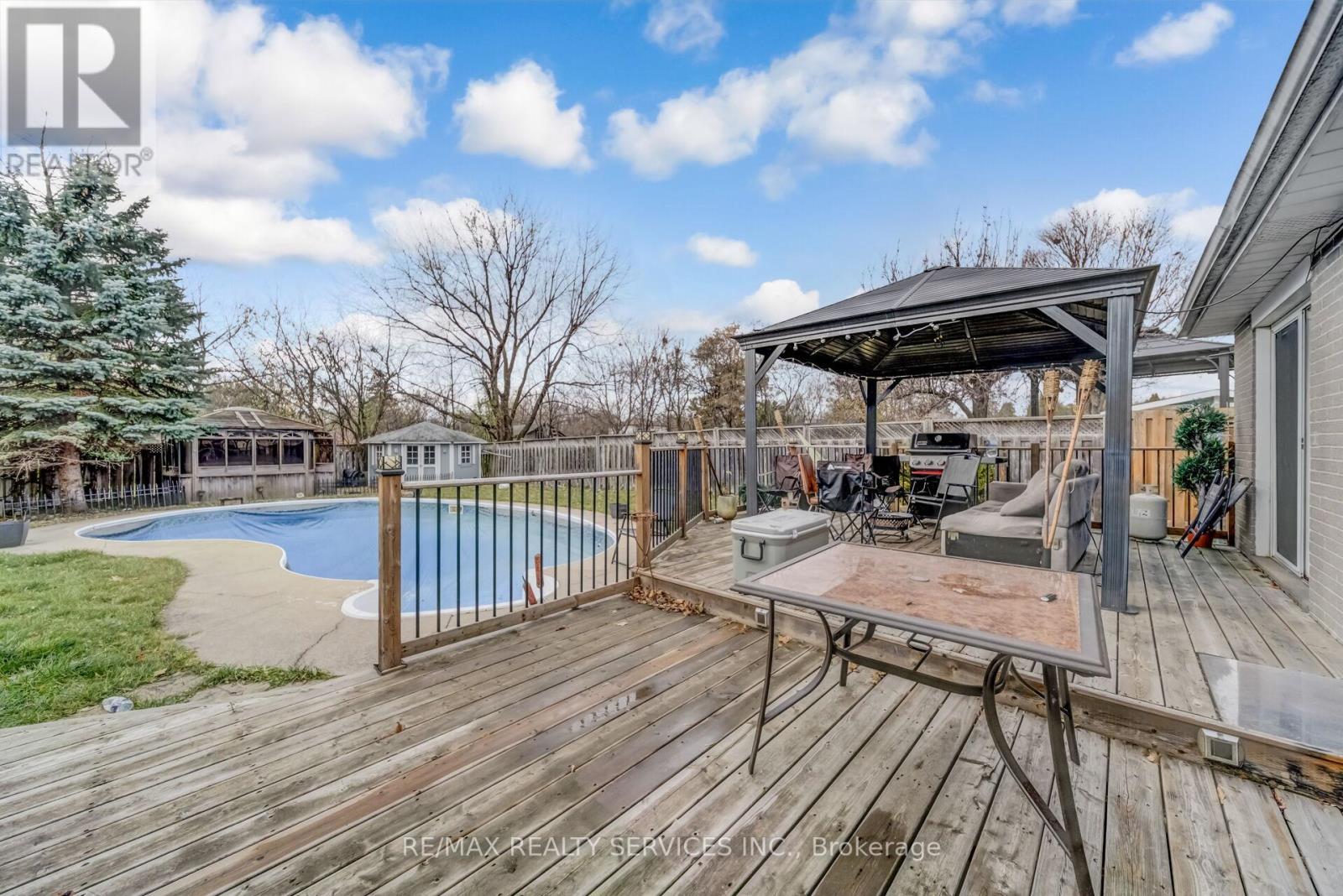 39 Flavian Crescent, Brampton, Ontario  L6T 3P2 - Photo 44 - W12589758