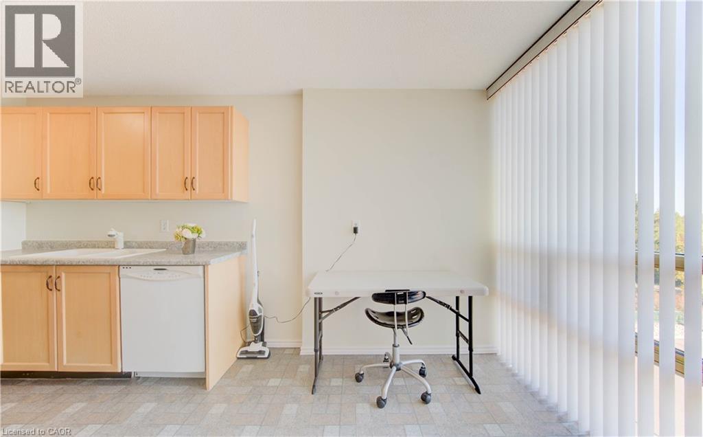 55 Blue Springs Drive Unit# 512, Waterloo, Ontario  N2J 4T3 - Photo 8 - 40794573