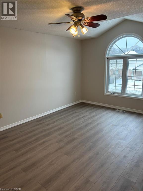 147 Activa Avenue, Kitchener, Ontario  N2E 3T3 - Photo 14 - 40794501