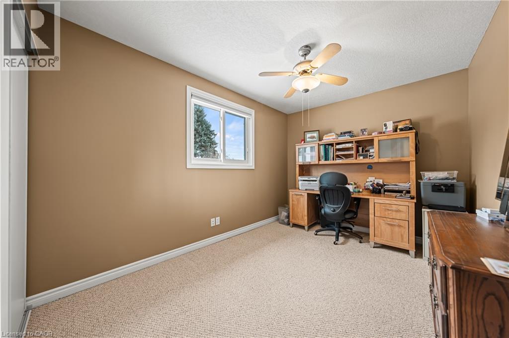 44 Dineen Court, Kitchener, Ontario  N2B 3X3 - Photo 31 - 40794109