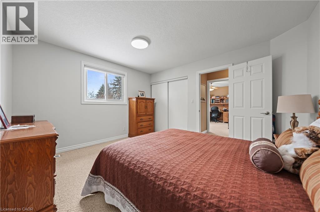 44 Dineen Court, Kitchener, Ontario  N2B 3X3 - Photo 33 - 40794109