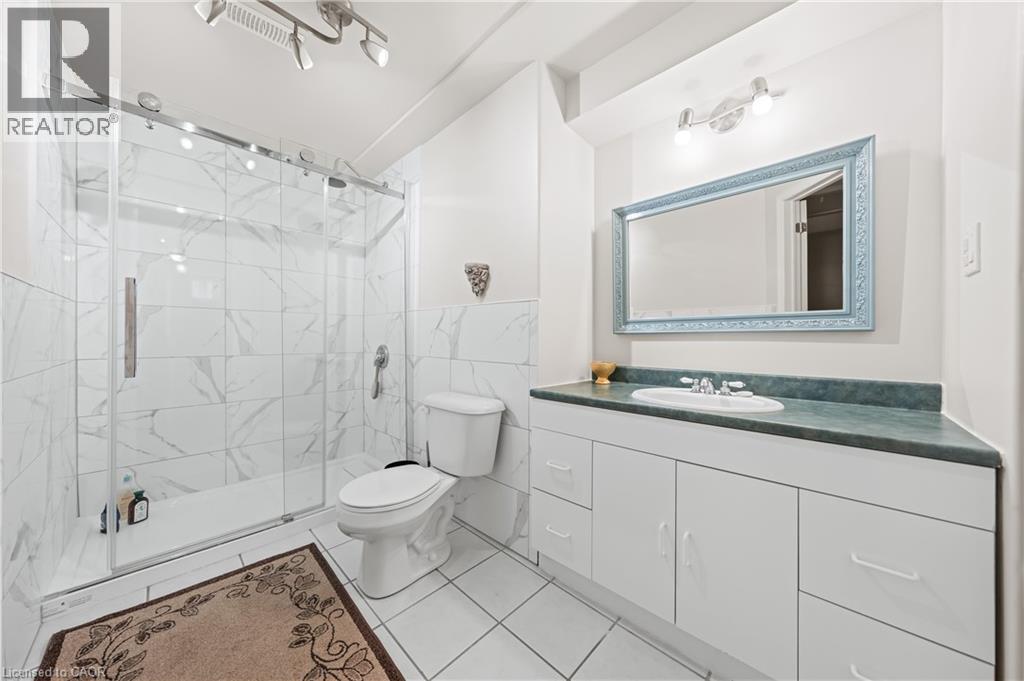 44 Dineen Court, Kitchener, Ontario  N2B 3X3 - Photo 40 - 40794109