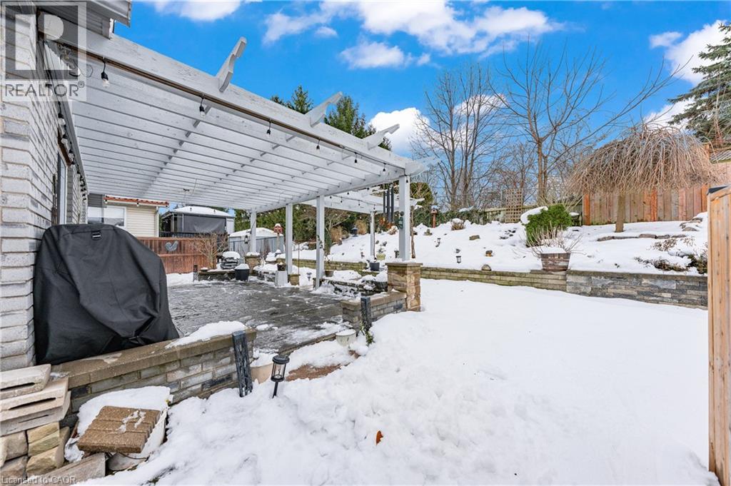 44 Dineen Court, Kitchener, Ontario  N2B 3X3 - Photo 42 - 40794109