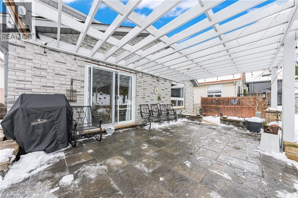 44 Dineen Court, Kitchener, Ontario  N2B 3X3 - Photo 43 - 40794109