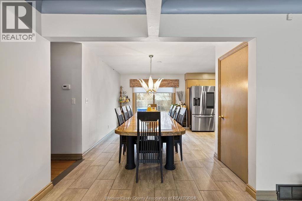 1670 Campbell Avenue, Windsor, Ontario  N9B 2K6 - Photo 7 - 25031884