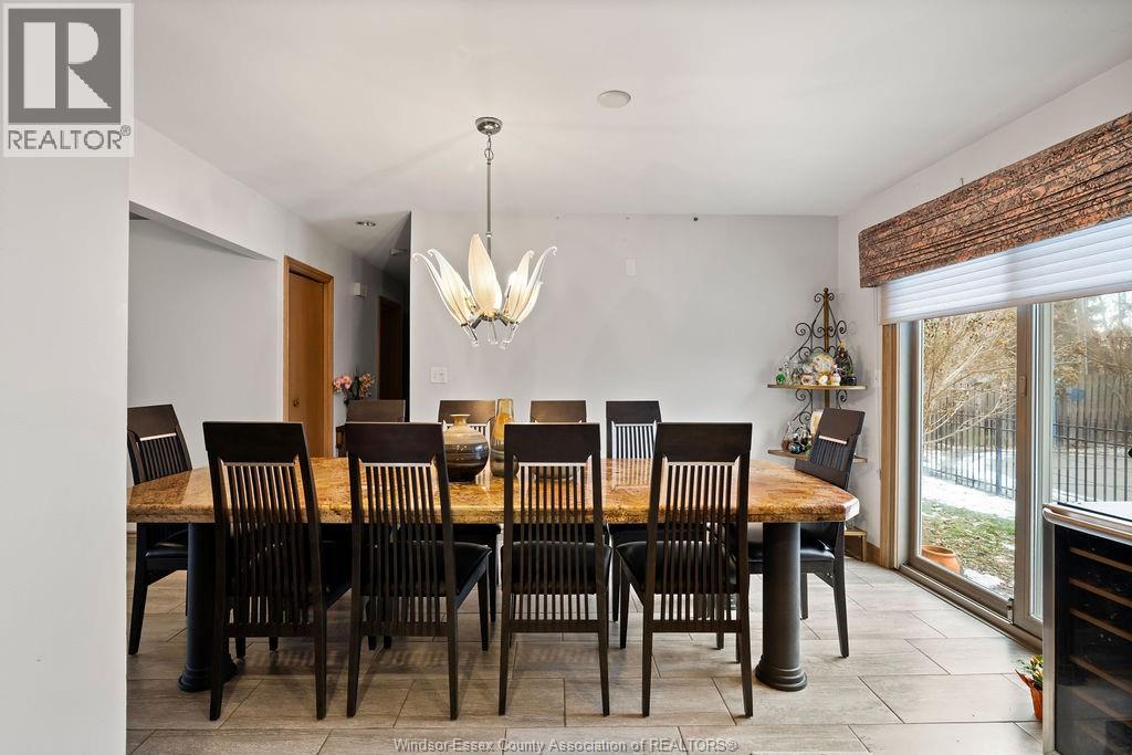 1670 Campbell Avenue, Windsor, Ontario  N9B 2K6 - Photo 12 - 25031884