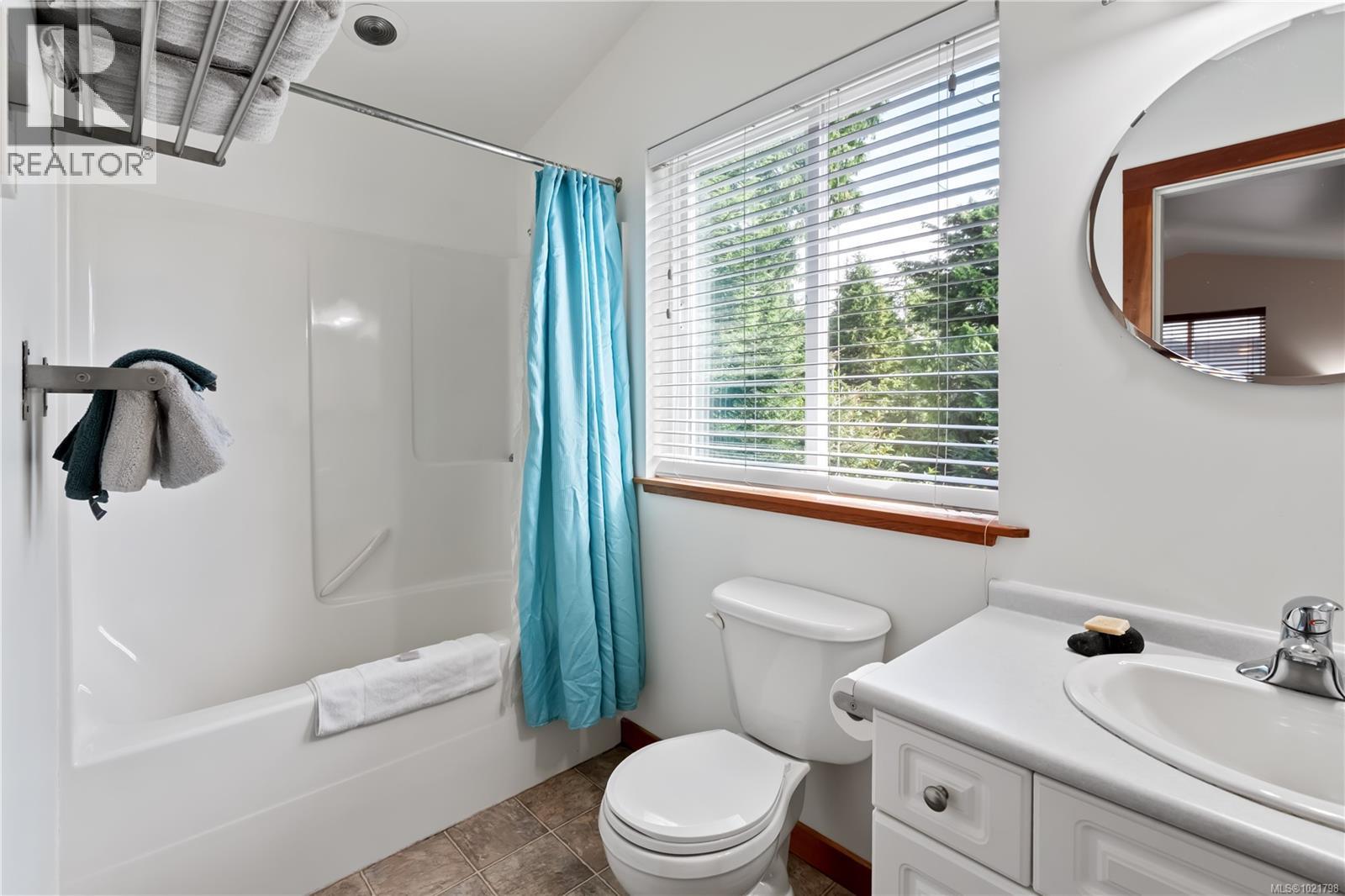 978 Peninsula Rd, Ucluelet, British Columbia  V0R 3A0 - Photo 38 - 1021798