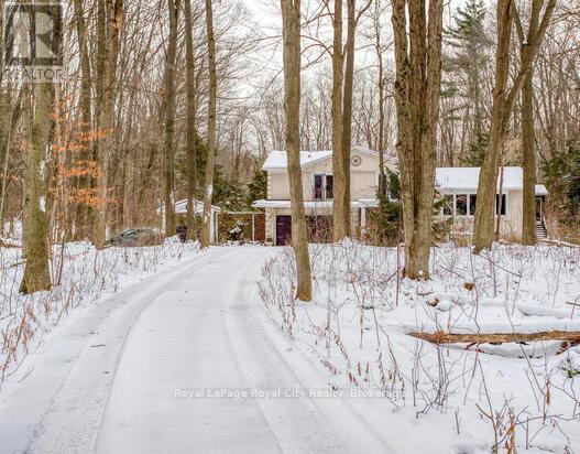 1158 Conservation Road E, Milton, Ontario  L0P 1B0 - Photo 2 - W12374352