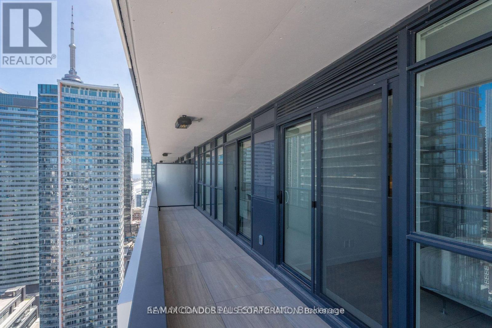 4002 - 38 Widmer Street, Toronto, Ontario  M5V 2E9 - Photo 11 - C12643062