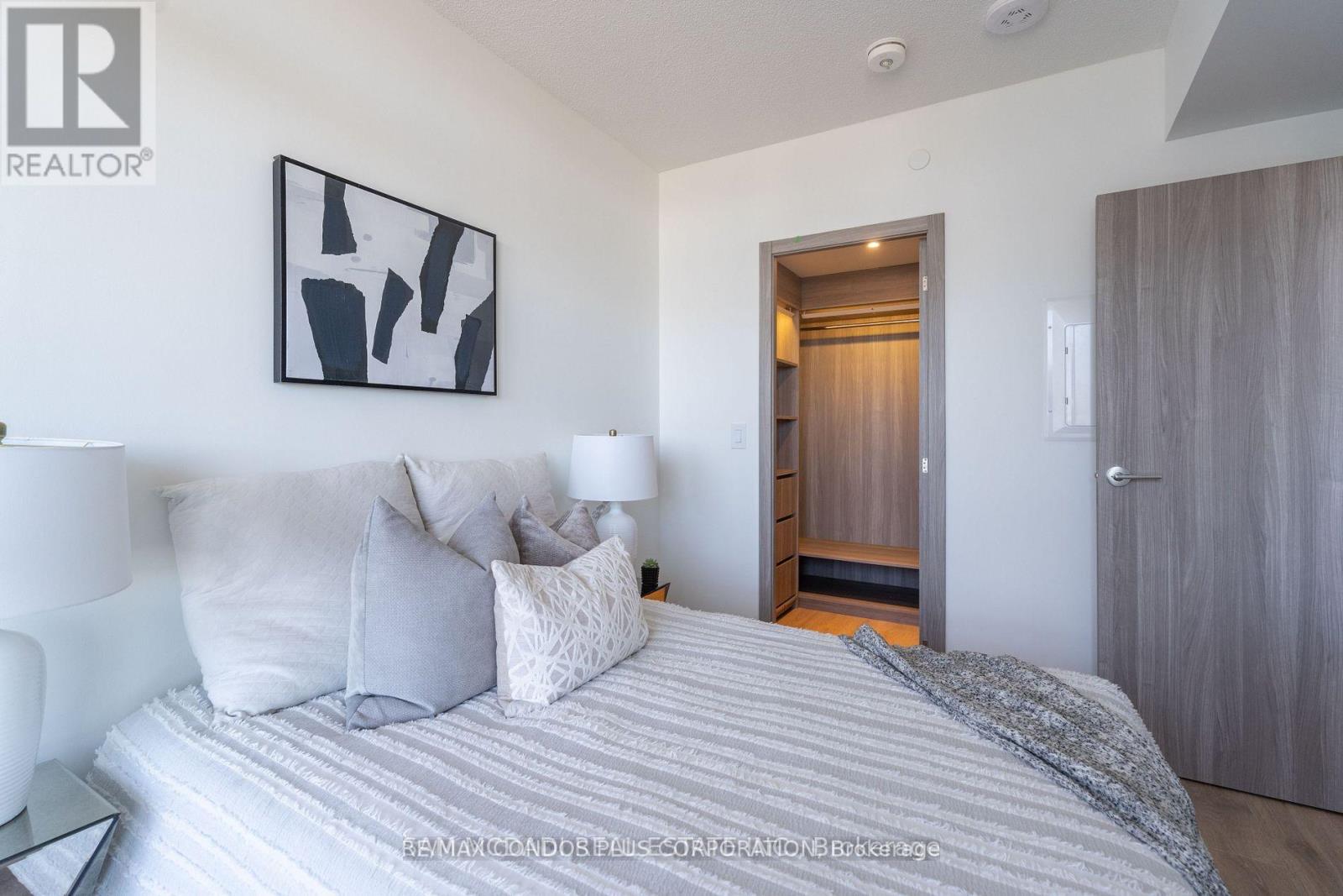 4002 - 38 Widmer Street, Toronto, Ontario  M5V 2E9 - Photo 14 - C12643062