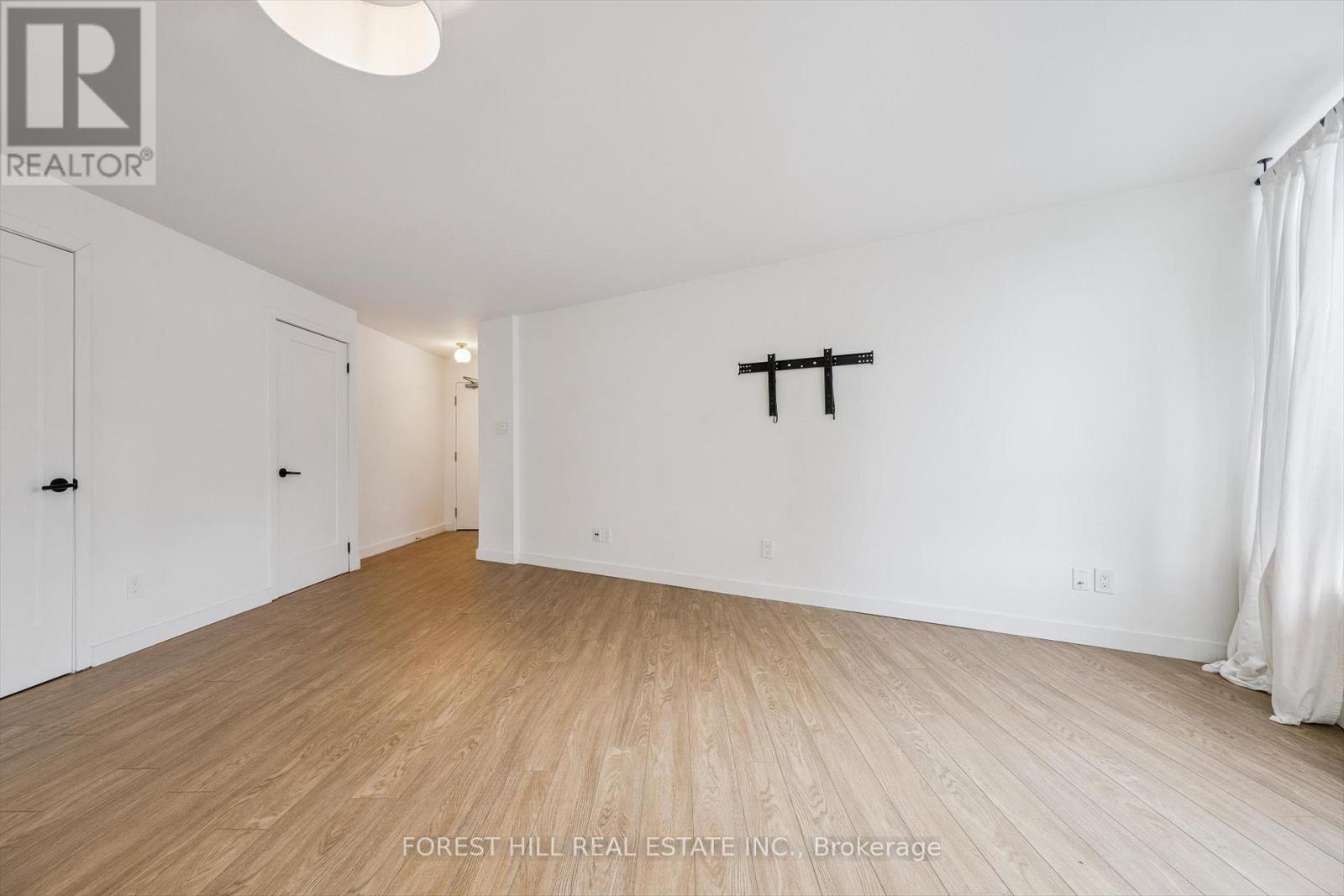 213 - 801 King Street W, Toronto, Ontario  M5V 3C9 - Photo 8 - C12643080