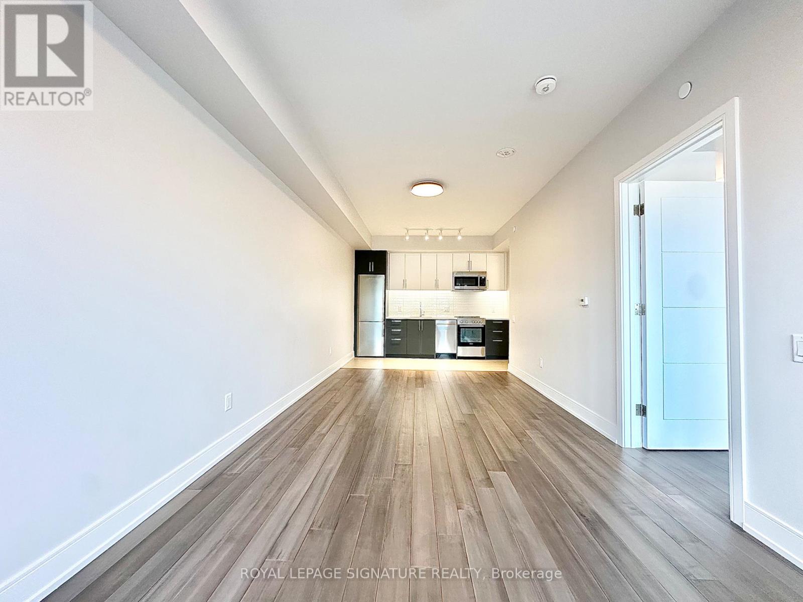 411 - 2525 Bathurst Street, Toronto, Ontario  M6B 2Y9 - Photo 4 - C12643088