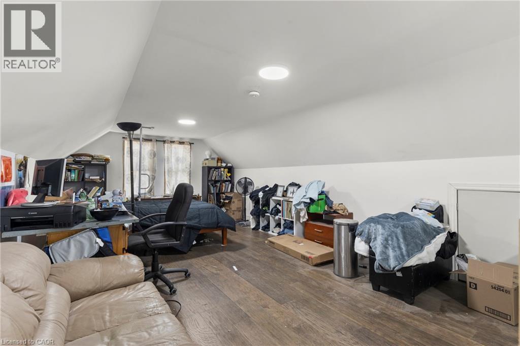 362 Carlton Street, St. Catharines, Ontario  L2M 4W5 - Photo 13 - 40794524