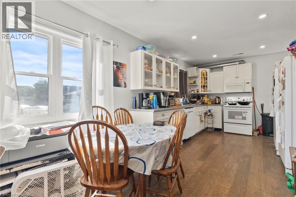 362 Carlton Street, St. Catharines, Ontario  L2M 4W5 - Photo 7 - 40794524