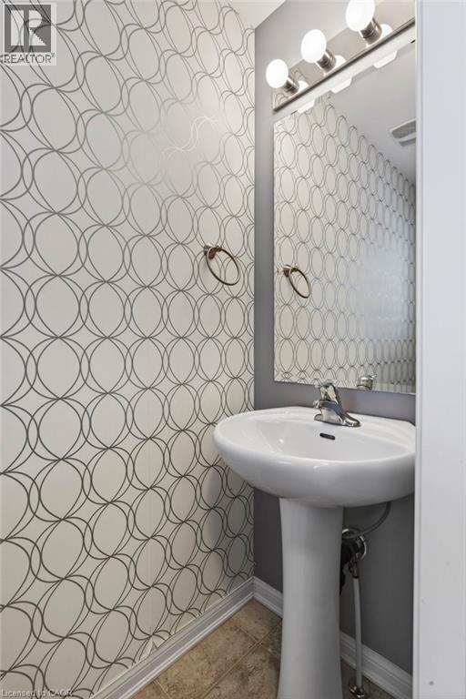 55 Lupo Drive, Waterdown, Ontario  L8B 0V3 - Photo 7 - 40794619