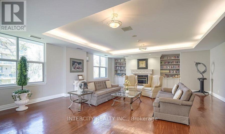 115 - 2502 Rutherford Road, Vaughan, Ontario  L4K 5N6 - Photo 13 - N12643014