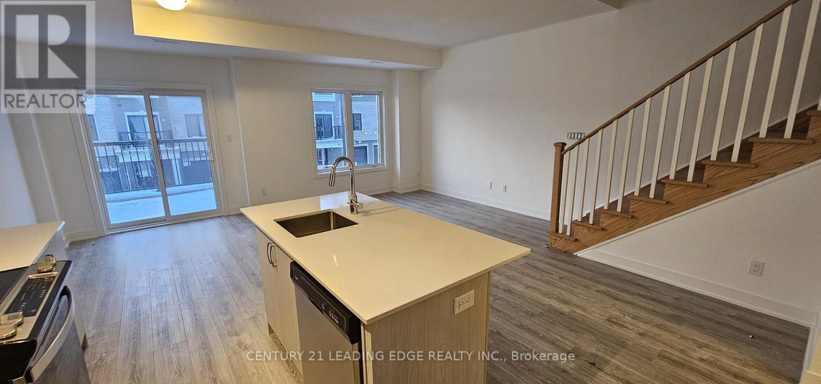 43 - 23 Canton Lane, Whitchurch-Stouffville, Ontario  L4A 4W8 - Photo 5 - N12643024