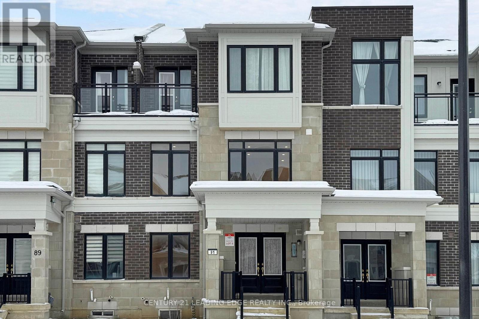 91 WILLIAM F. BELL PARKWAY, Richmond Hill, Ontario