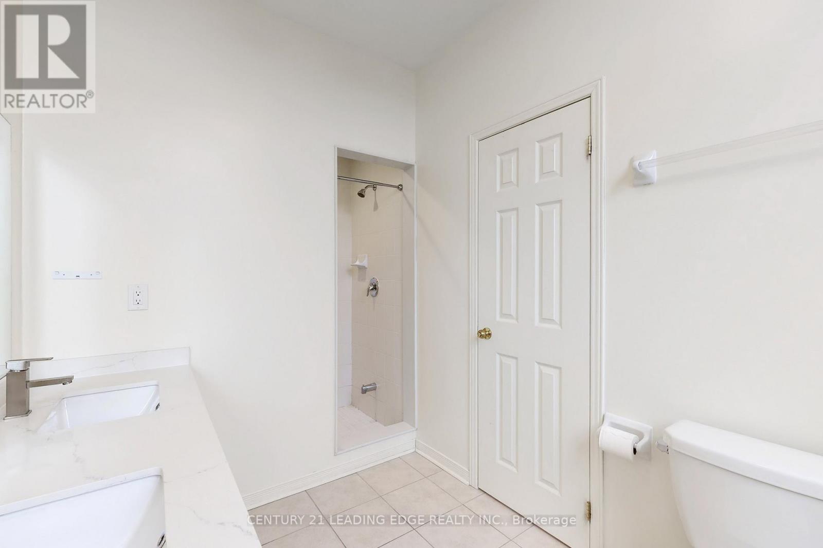 91 William F. Bell Parkway, Richmond Hill, Ontario  L4S 0K4 - Photo 17 - N12641836