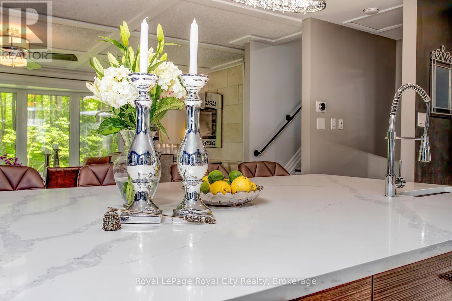 1158 Conservation Road E, Milton, Ontario  L0P 1B0 - Photo 10 - W12374352