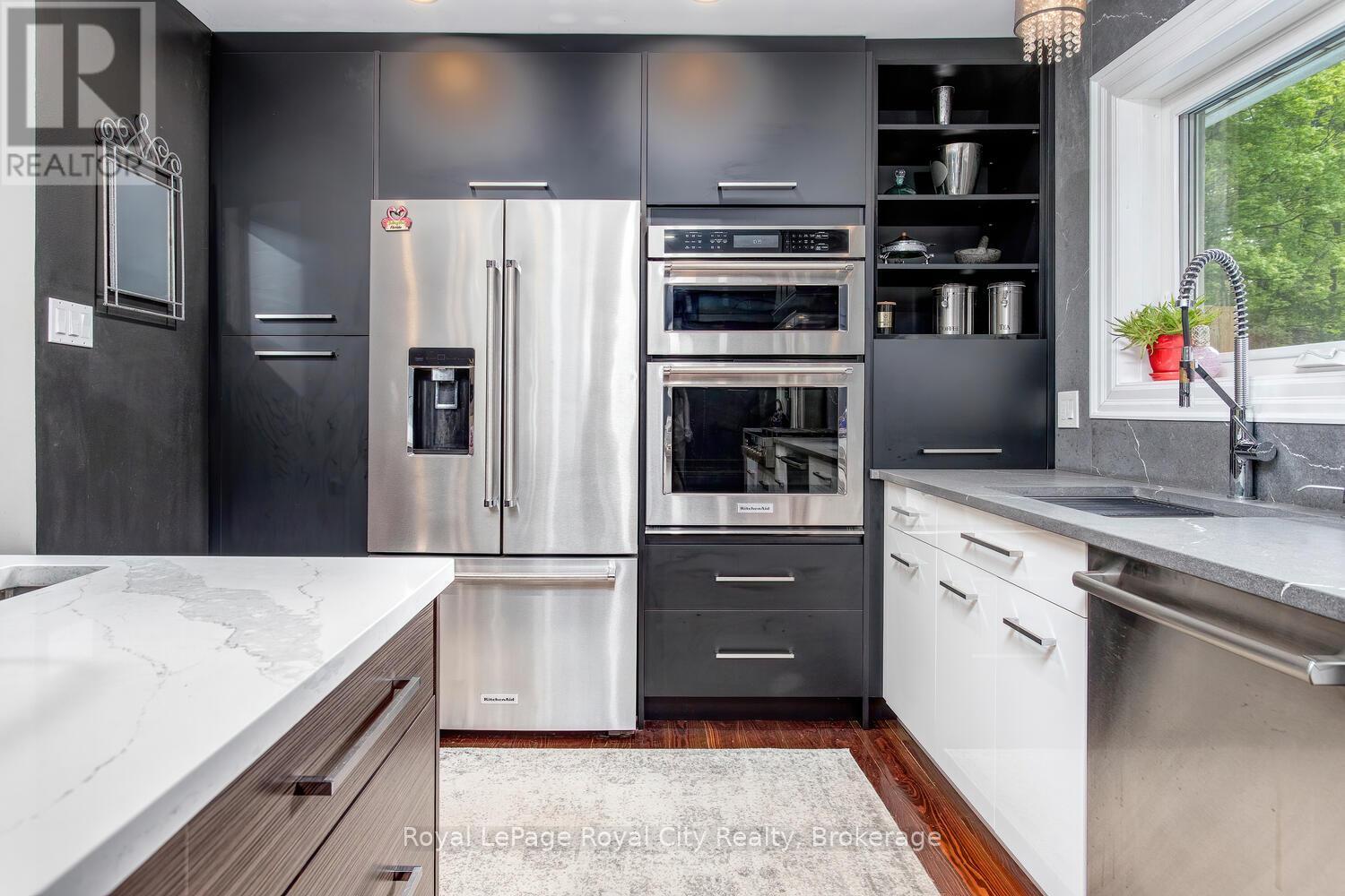 1158 Conservation Road E, Milton, Ontario  L0P 1B0 - Photo 12 - W12374352