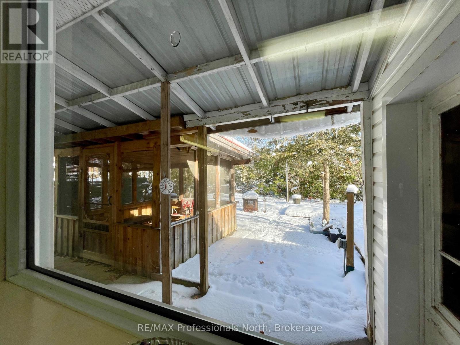 330 John Street S, Gravenhurst, Ontario  P1P 1J1 - Photo 6 - X12593744